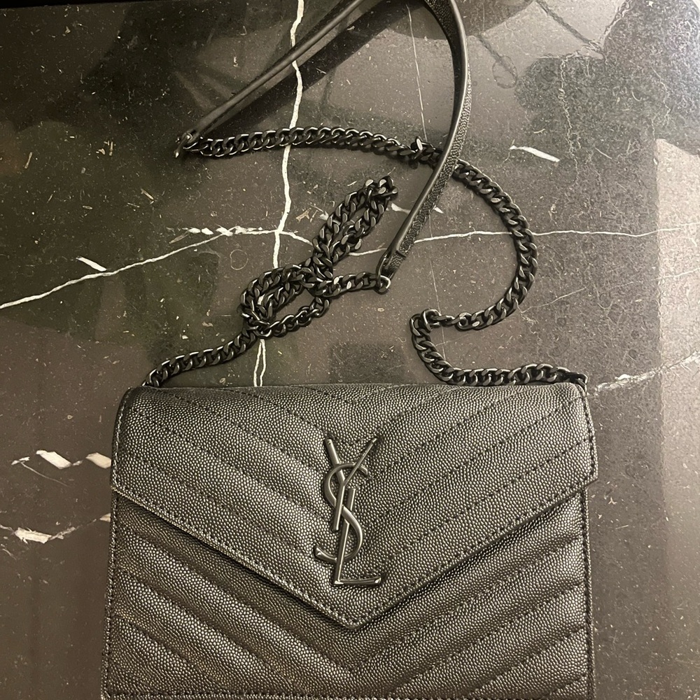 CASSANDRE ENVELOPE CHAIN WALLET SAINT LAURENT